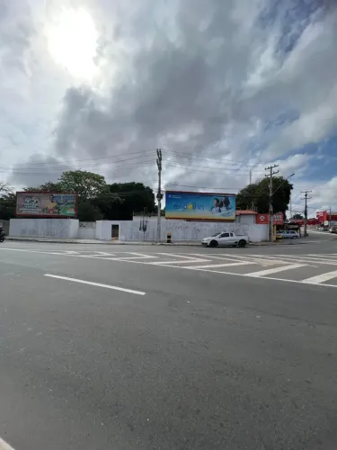 Vento terreno no olho Dagua turu na avenida rei de franca e holandeses