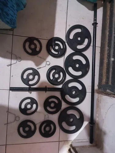 Vendo anilhas de acadêmia! 30kg de anilhas!