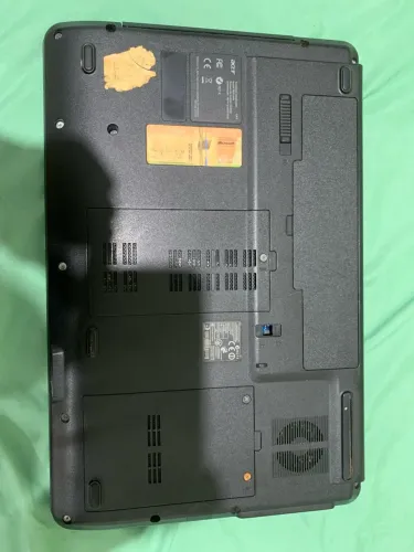 Notebook para retirada de peças 