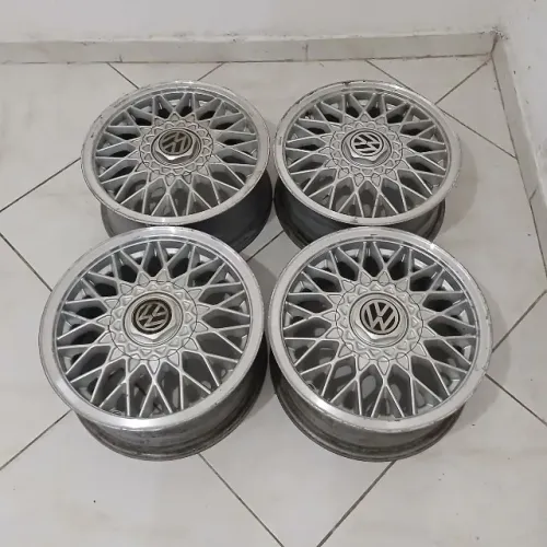 Rodas BBS aro 14 x 6 da VW
