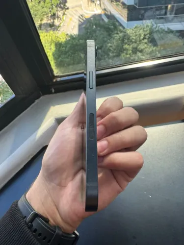iPhone 13 128GB | Seminovo | Bateria 100% | Impecável