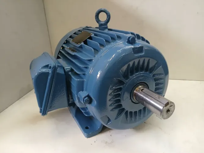 Motor elétrico W22 weg Trifásico 12,5 cv 4 pólos