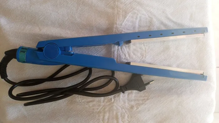Vendo uma prancha nano Titanium semi nova