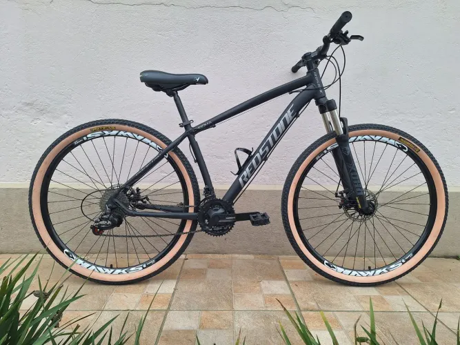 Bicicleta Redstone Shroma aro 29 3x8 Usada/Revisada.