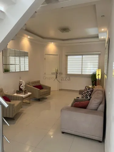 Oportunidade - Casa - Jardim Paraíso - 3 Dormitórios - 187m².