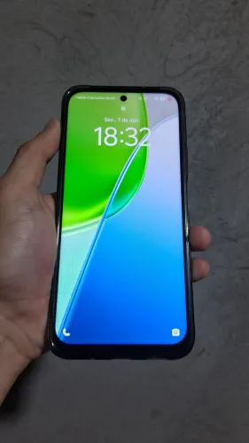 JOVI Y31 256GB e 16GB de memória RAM