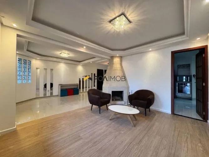 Casa com 5 dormitórios para alugar, 180 m² por R$ 5.920,00/mês - Hípica - Porto Alegre/RS