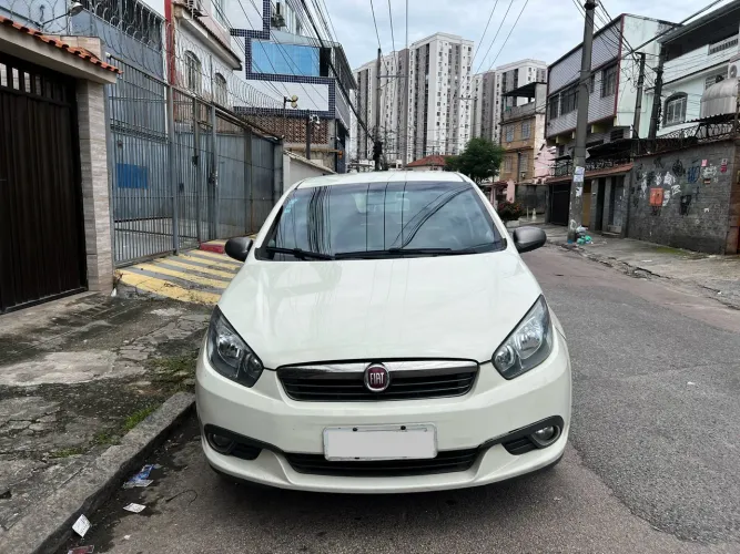 Fiat Grand Siena Essen.sublime 1.6 Flex 2016