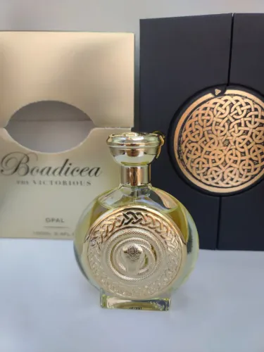 Perfume Opal de Boadicea the Victorious 