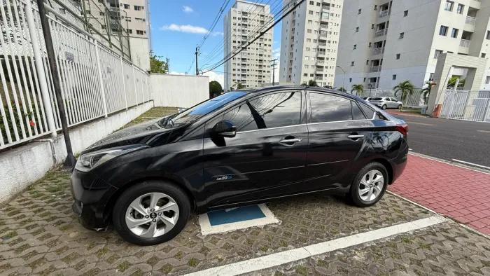Hyundai HB20S Premium 1.6 Flex 16V Aut. 4P 2016