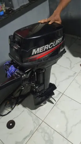 MOTOR DE POPA MERCURY SUPER 15 HP