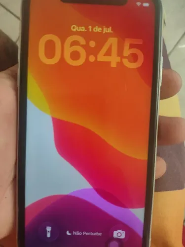 iPhone 11 128gb sem marcas de uso