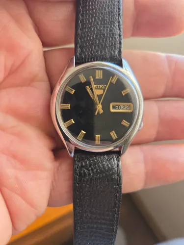 Relógio Seiko 5 " Golden Midinight" Automático-7009 ( 35mm) Fabricação 1.989