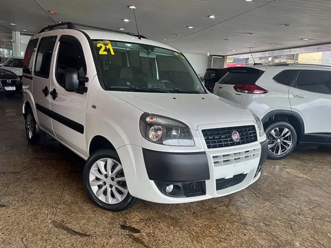 Fiat Doblo Essence 1.8 Flex 16V 5P 2021