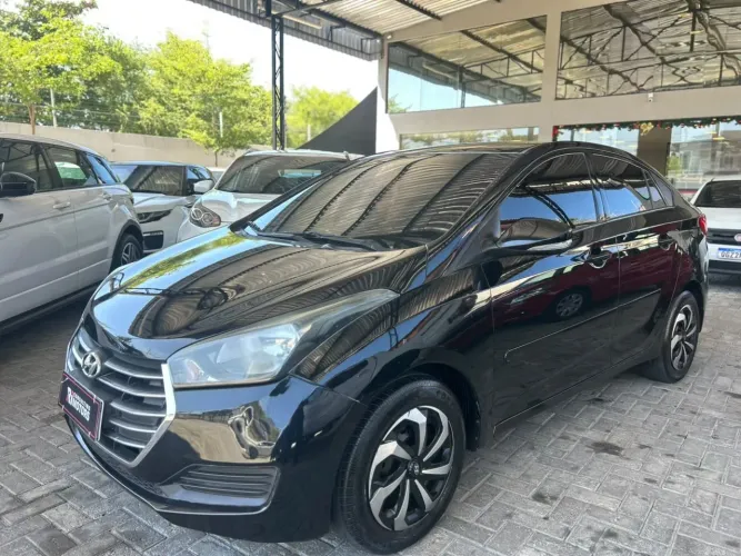 Hyundai HB20S Comfort 1.0 Flex 12V Mec. 2017