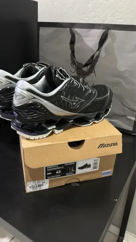 TÊNIS MIZUNO WAVE PROPHECY LS MILLENNIUM