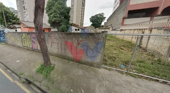 Terreno Privilegiado no Bacacheri Zoneamento ZR4 e Vista Panorâmica