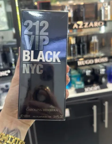 Perfume 212 VIP BLACK EDP 100ML Carolina Herrera - Lacrado Original Parcelamos