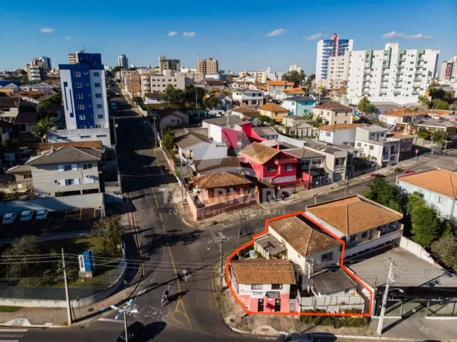 Terreno comercial esquina Av. João Manoel dos Santos Ribas