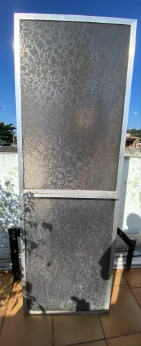 Porta de Alumínio Para box Banheiro 1,68m x 0,56m