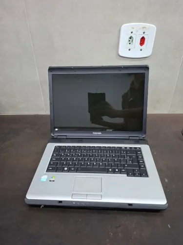 Notebook Toshiba Satellite L515