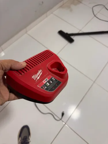 Carregador Milwaukee M12 Original