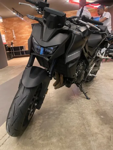 Hornet 750