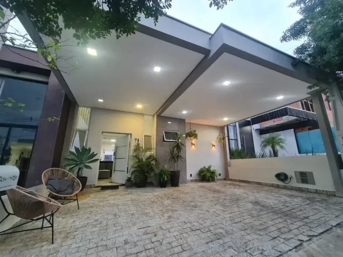 Condomínio Horto Florestal 3 - Casa de 3 Dormitórios com Suíte e Planejados