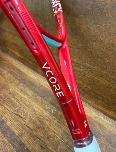 Yonex vcore 98 L3