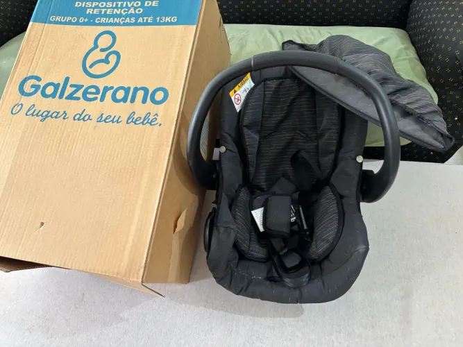 Bebê conforto Galzerano semi novo 