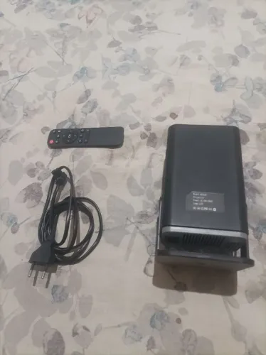 Projetor 4k HY320, Lamp : LED