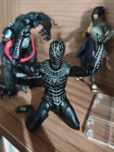 Homem aranha Tobey Maguire Black Suit Sh Figuarts