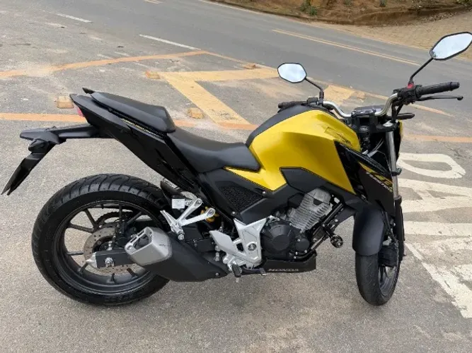 Honda CB 300f Twister Flex ABS 2023