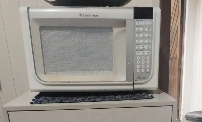 Vende-se Micro-ondas nao funcionando
