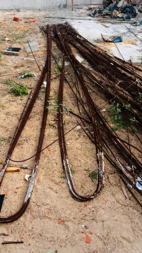 FERRO PARA CONSTRUÇÃO - 121 BARRAS - R$ 3.000