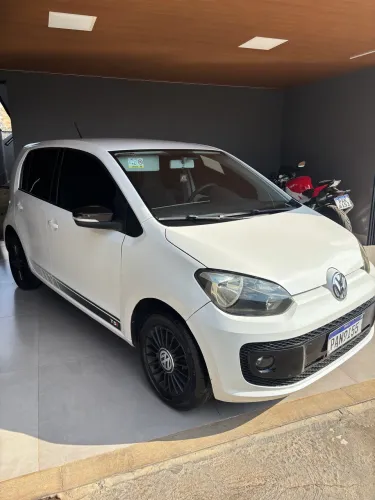 Volkswagen Up! Move 1.0 TSI Total Flex 12V 5P 2016