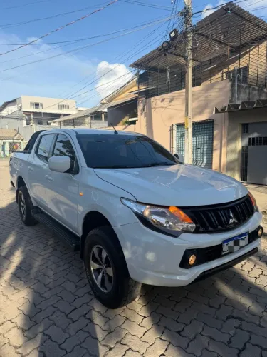Mitsubishi L200 Triton Sport GLS 2.4 CD Diesel Aut. 2021