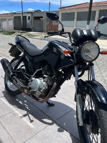 Moto Yamaha Factor 2014