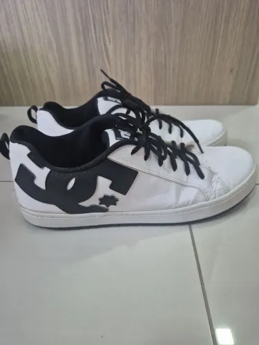 Tênis DC Shoes Court Graffik Branco