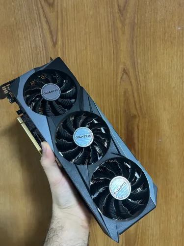 Placa de vídeo GeForce RTX3070 Gigabyte GAMING OC 8G (Rev. 1.0)