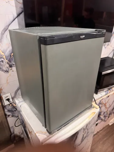 Minibar/ Frigobar Elber iceberg 40L Silêncioso