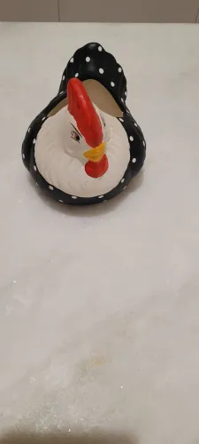 Galinha pitadinha cerâmica com ovinos, pequena cabe 4 cabeças de alho