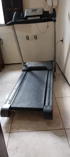 Esteira Ergométrica Athletic Advanced 430EE Elétrica