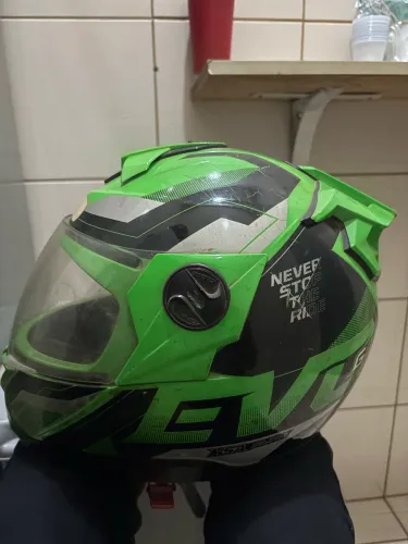 Capacete evo G8