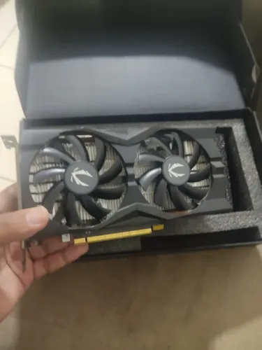 placa de vídeo GTX 1660 usada