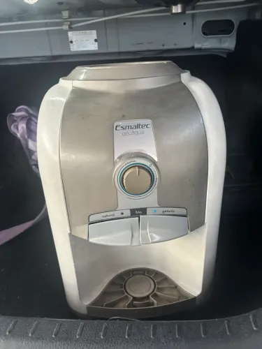 GELÁGUA ELETROLUX PARA VENDA