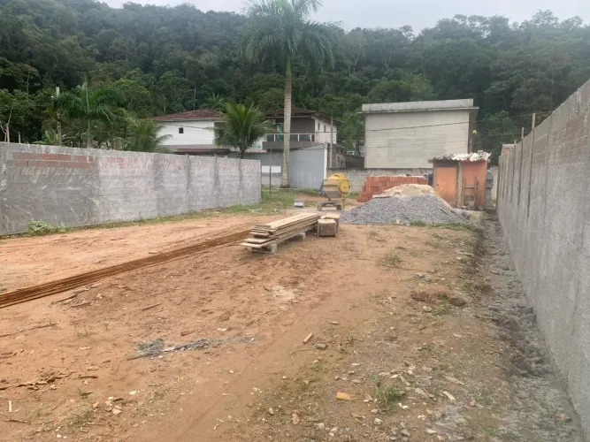 Terreno Massaguaçu Caragua 360m2 murado aterrado