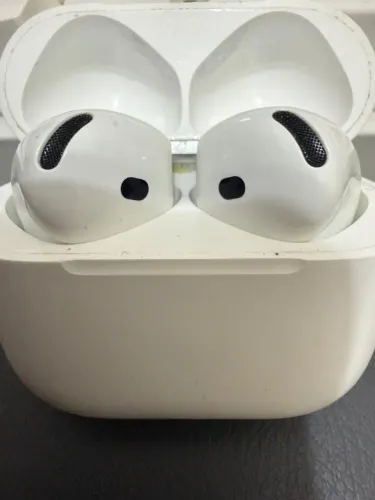 airpods 4 com cancelamento de ruido