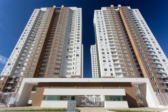 Apartamento Semimobiliado Nuova Vitta