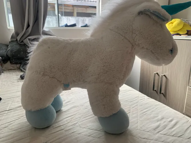 Unicórnio de Pelúcia Grande